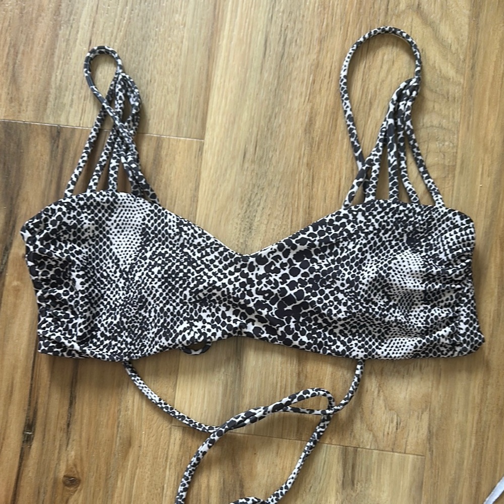 Acacia Swimwear Black and White Bikini Top